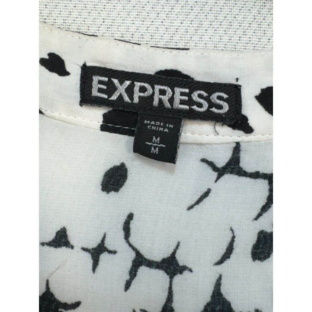 Express Womens Polka Dot Blouse Size M  Black & White - Picture 2 of 11